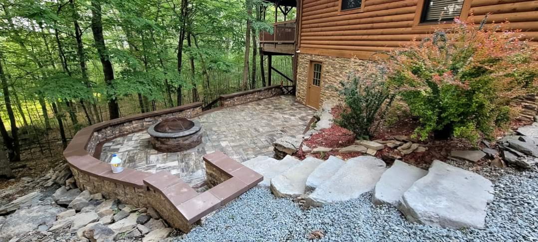 Fire Pit & Seat Wall